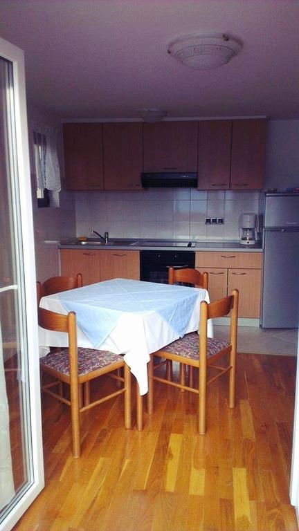 Apartment Zigo Rab Town Eksteriør bilde